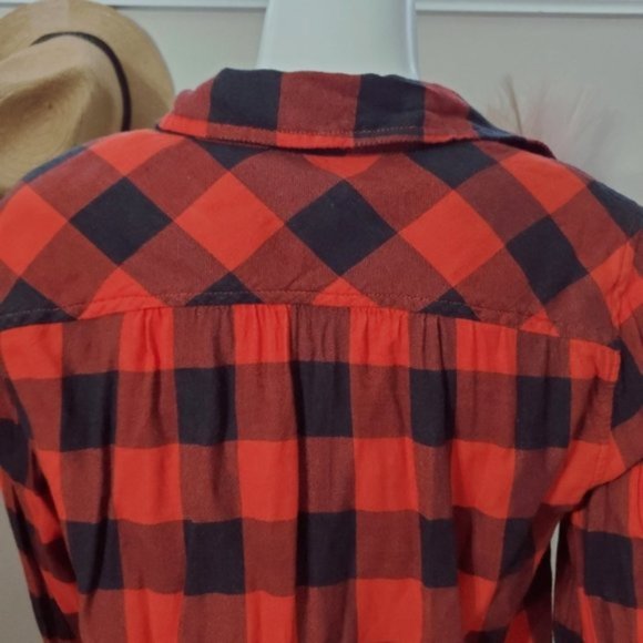 Aerie Soft Red + Black Plaid Cotton Shirt- S - Picture 3 of 16